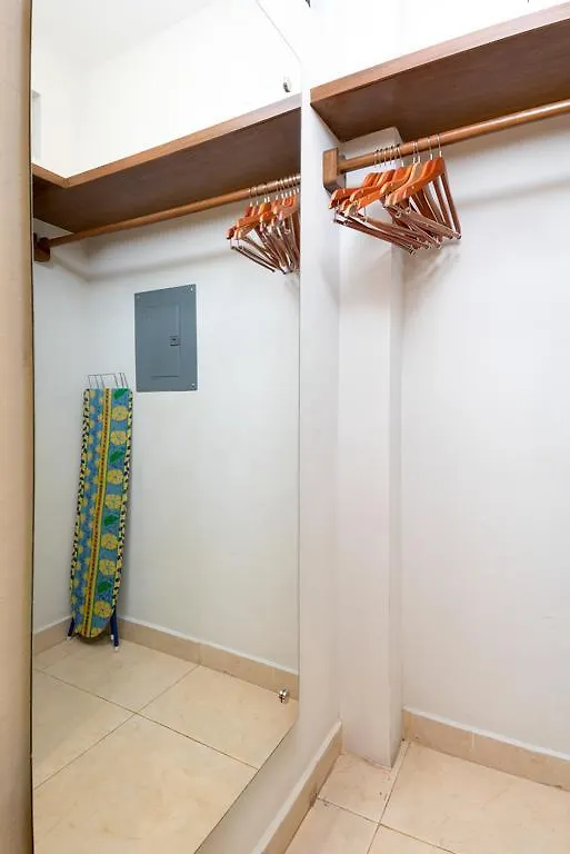 아파트 Guidos Boutique Hotel 코수멜